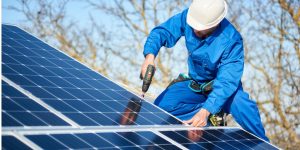 Installation Maintenance Panneaux Solaires Photovoltaïques à Lembach